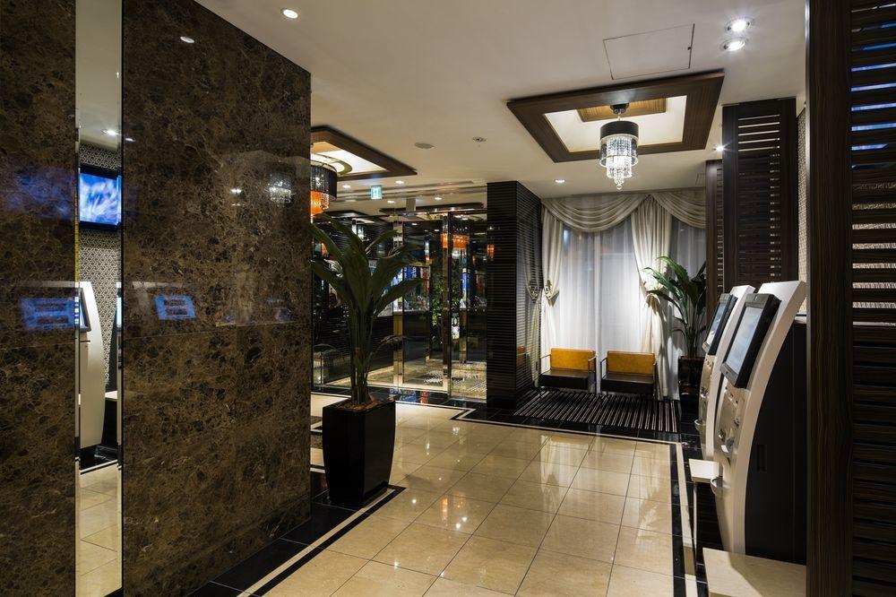 Apa Hotel Nagatacho Hanzomon Ekimae Tokio Exterior foto